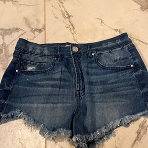 Refuge Denim Frayed Hem distressed Women Shorts